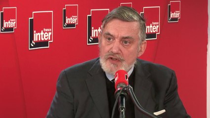 Download Video: François Sureau, avocat et écrivain, sur la parole donnée au peuple : 