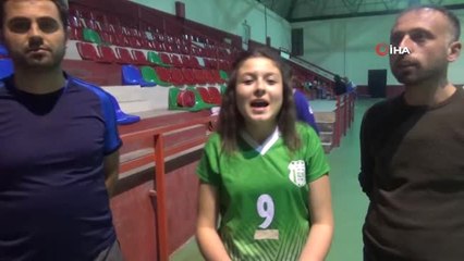 Bu Merkez Kütahya'da Tek...10 Ayrı Kursla Gençler, İnternet ve Zararlı Alışkanlıklardan Uzak Bir...