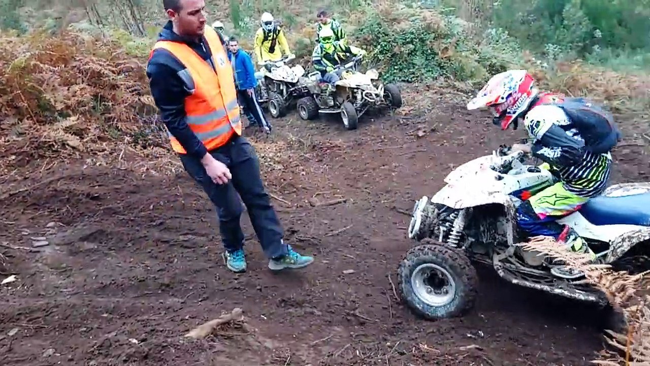 RUTA FOZ 2018 QUADS Y 4X4 EN SUBIDA CORTAFUEGOS TIERRA _earth_asia_ ( 720 X 1280 )