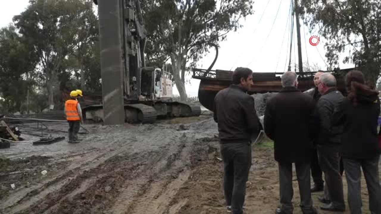Efes'i 2 Bin 500 Yıl Sonra Denizle Buluşacak Dev Antik Kanal Projesi Başladı...