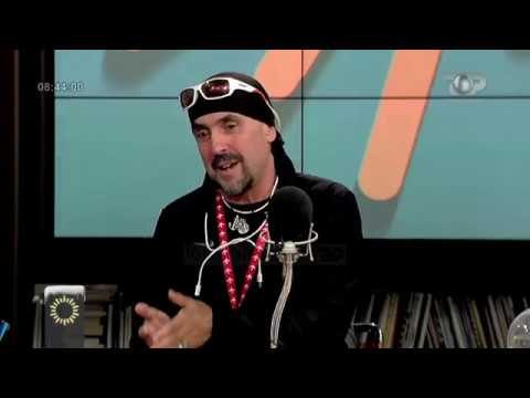 Wake Up/ Alket Islami, pilotët e aeronautikës fluturuan në mot të keq!