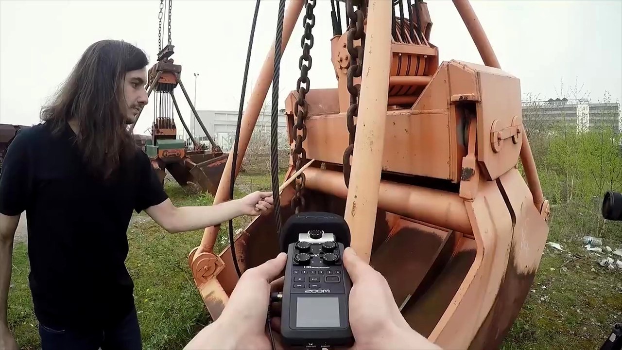 Créer une musique de dingue dans une zone industriel abandonnée