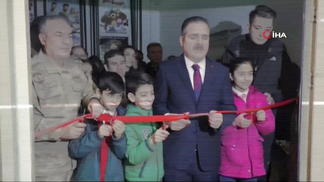 ‘1915 Savaş Malzemeleri Müzesi’ Hakkari’de açıldı