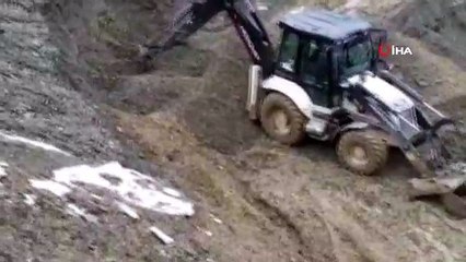 Siirt’te yağış nedeniyle kapanan yol ulaşıma açıldı