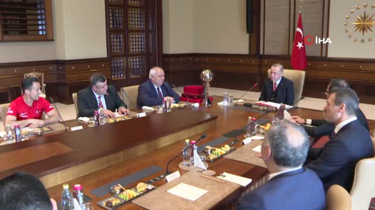 Cumhurbaşkanı Erdoğan, Ampute Futbol Milli Takımı'nı Kabul Etti