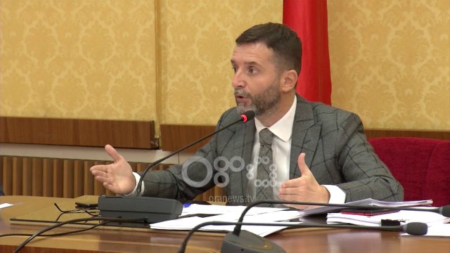 Ora News - Maxhoranca rrëzon dekretin e Metës për buxhetin 2019