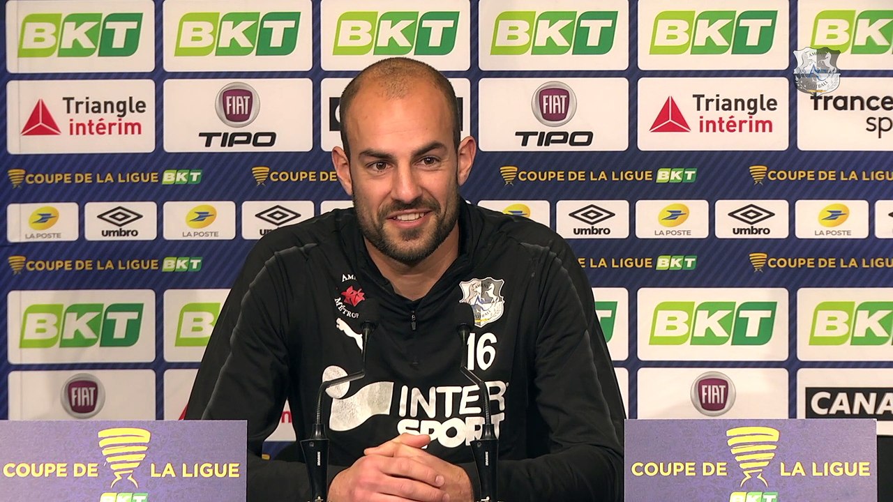 Avant  le match Amiens SC - Olympique Lyonnais : Matthieu Dreyer