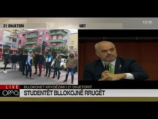 Live -  Shtohet numri protestuesve para kryeministrise: E duam Shqipërinë si Europa
