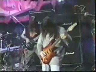 Angra - Nothing To Say - MTV - 1995