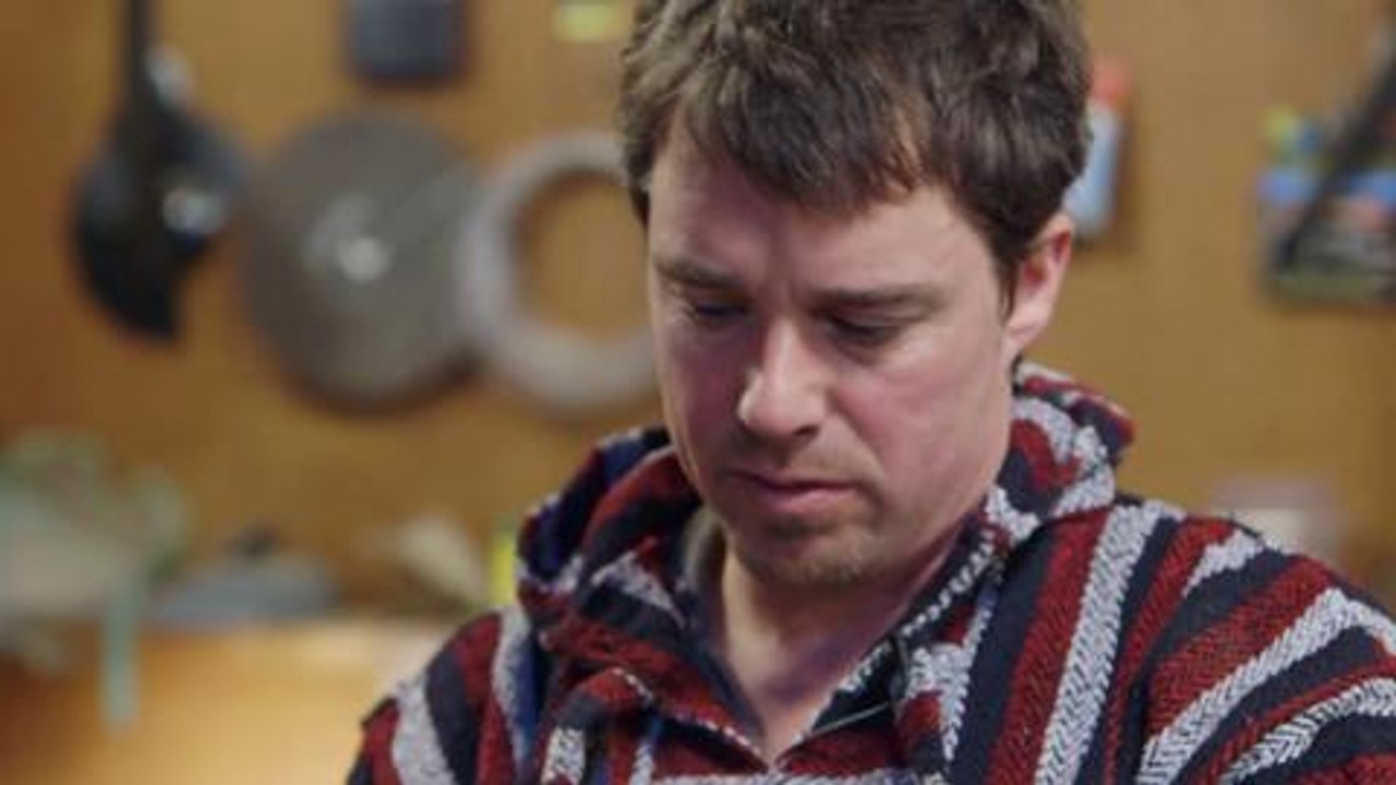 How to make a disc golf crokinole board