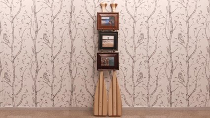 Display your favourite cottage moments with this paddle picture frame holder