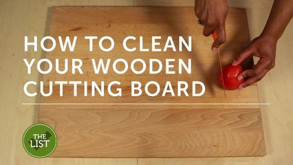 How to clean your wooden cutting board