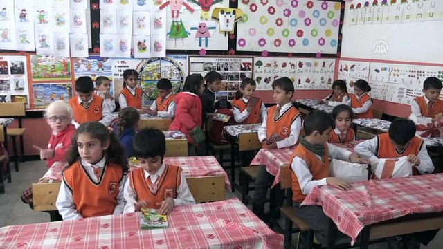 Konya Valiliğinden Hakkarili öğrencilere destek - HAKKARİ