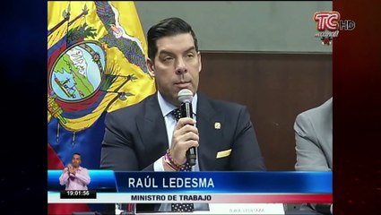 Ajustes a salarios en el sector público