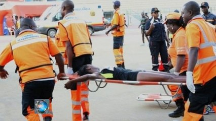 ¡Échan GAS TÓXICO en Asamblea de los TESTIGOS en Luanda, Angola.