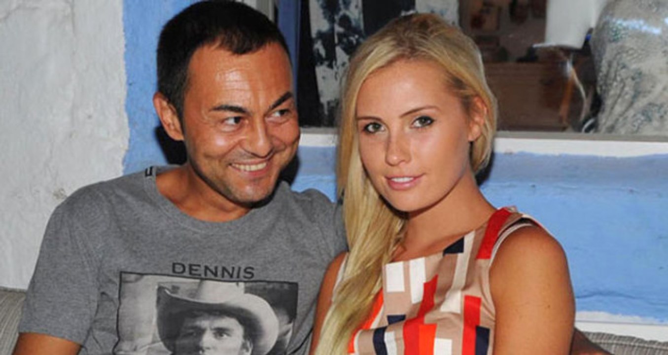 Serdar Ortaç, Chole Loughnan'dan Boşanacakları İddialarına Paylaştığı Fotoğrafla Son Noktayı Koydu