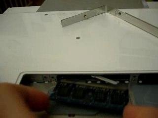 Installer de la mémoire dans un MacBook
