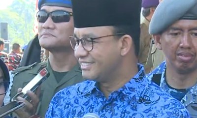 Dilaporkan Soal Salam 2 Jari, Anies Enggan Beri Komentar