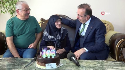 Aişe Nine 107 yaşında ilk kez doğum gününü kutladı