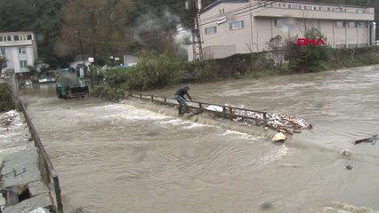 İstanbul Cendere Deresi Taştı-2
