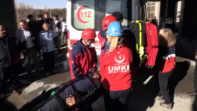 Hastanede yangın tatbikatı - VAN