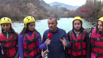 Video herunterladen: Tunceli 2019 Dünya Rafting Şampiyonası Tunceli'de Yapılacak 2