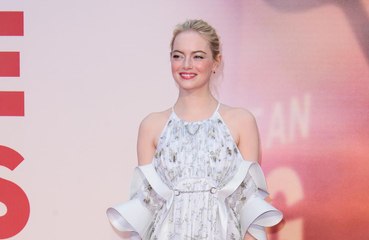 Emma Stone says women in Hollywood aren't 'rivals'