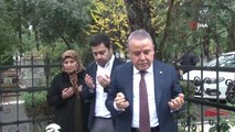 CHP'nin Büyükşehir Belediye Başkan Adayı Böcek'ten Kabir Ziyareti