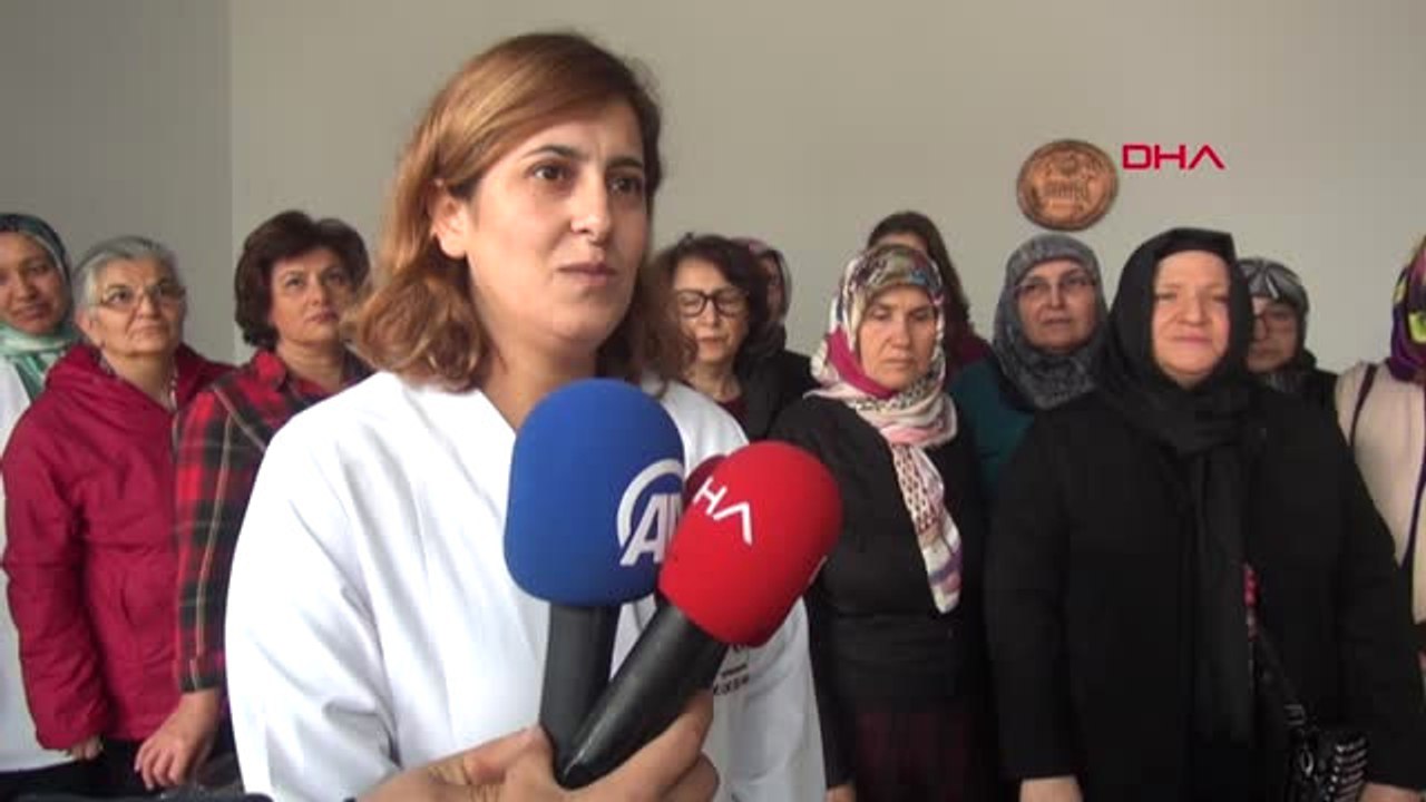 Çorum 'Mehmetçik Üşümesin' Diye Boyunluk Ördüler