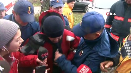 Şile'de karaya oturan geminin 16 kişilik mürettebatı kurtarıldı