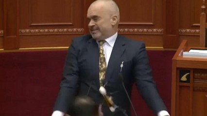 Albanien: Eierwürfe gegen Ministerpräsident Rama