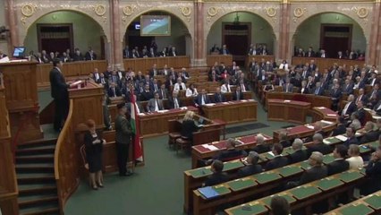 In Ungheria opposizioni e sindacati tutti contro la legge "schiavista"