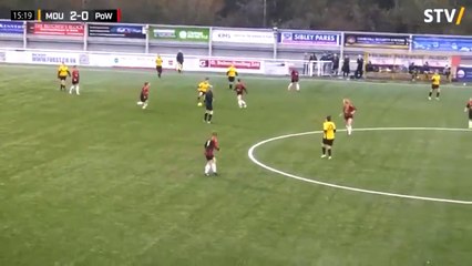 Le but le plus moche de l'année !