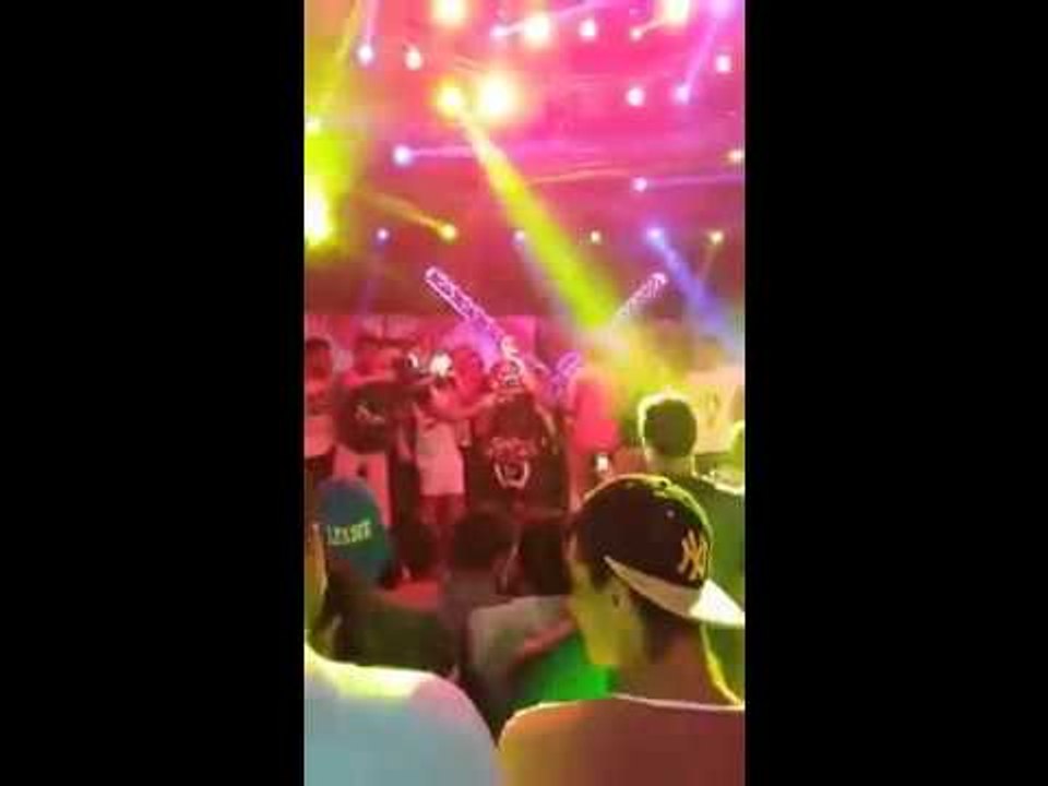 اغنية كل اللي كان | حسن شاكوش | من فرحة اسلام اكس | مع اوكا و اورتيجا | لايف 2015