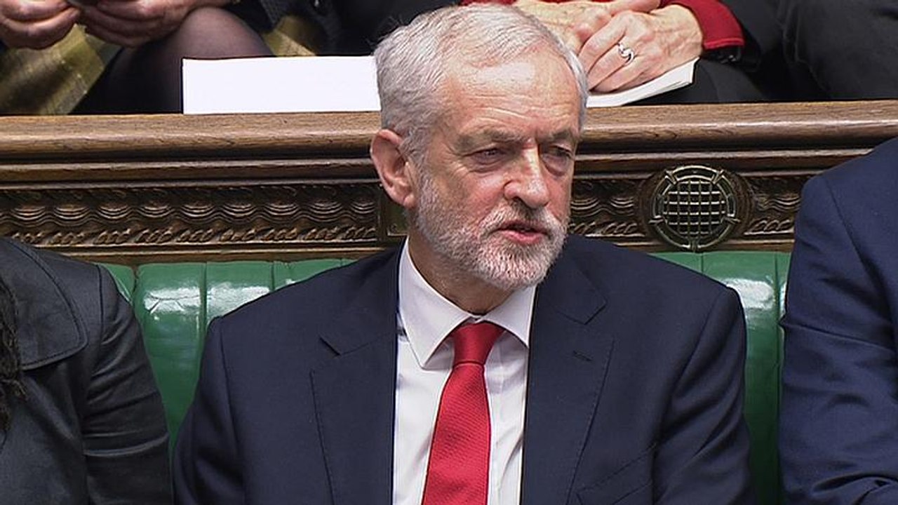 Verbale Entgleisung: Corbyn nennt May 'dumme Frau'