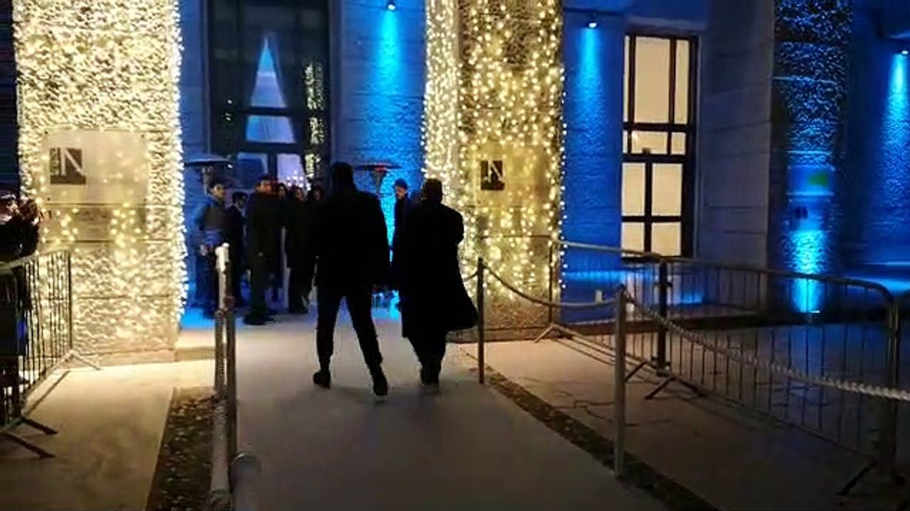 L'arrivo di Lotito alla cena di Natale