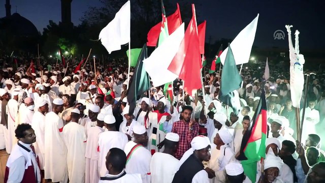 Milli Ümmet Partisi Genel Başkanı Es-Sadık el-Mehdi - HARTUM