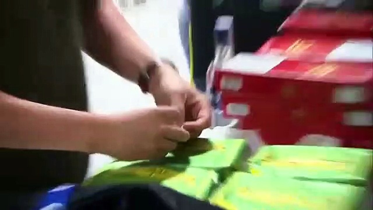 Nothing To Declare UK S03E03
