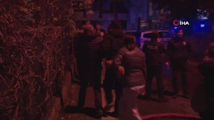 Eski Konya Valisi Cemalettin Ertem'in Eşi ve Çocuğu Kadıköy Kozyatağı'nda Bir Apartmanda Çıkan...