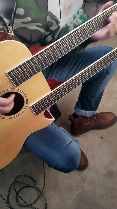 Double neck acoustic guitar - Test 2