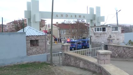 Emniyet Genel Müdürlüğünce, Ülke Genelinde Yılbaşı Öncesi Yapılan Denetimlerde 6 Bin 531 Şişe Kaçak...