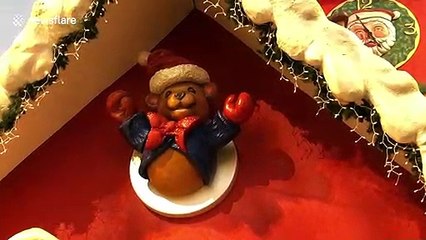 That’ll frighten the elves! Christmas bear appears to make VERY rude hand gesture at LA grotto