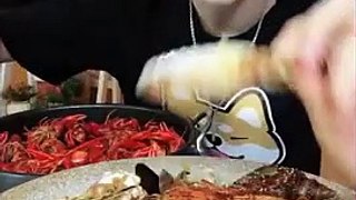 【eating show】美女大胃王吃,猪鼻子,青蛙,章鱼,冰块,肥肉-不知名食物,挑戰吃各種食物錦集-各奇怪食物-變態吃貨品嘗中國美食-大熱量超-Chinese eating show-NO.498