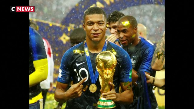 Le prodige du football français Kylian Mbappe fête ses 20 ans aujourd'hui