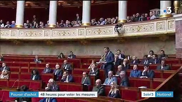 Gilets jaunes : mesures urgentes, vote en urgence