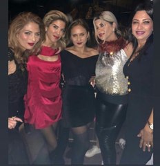 رقص النجوم بعفوية واحتفالهم بعيد ميلاد نيللي كريم