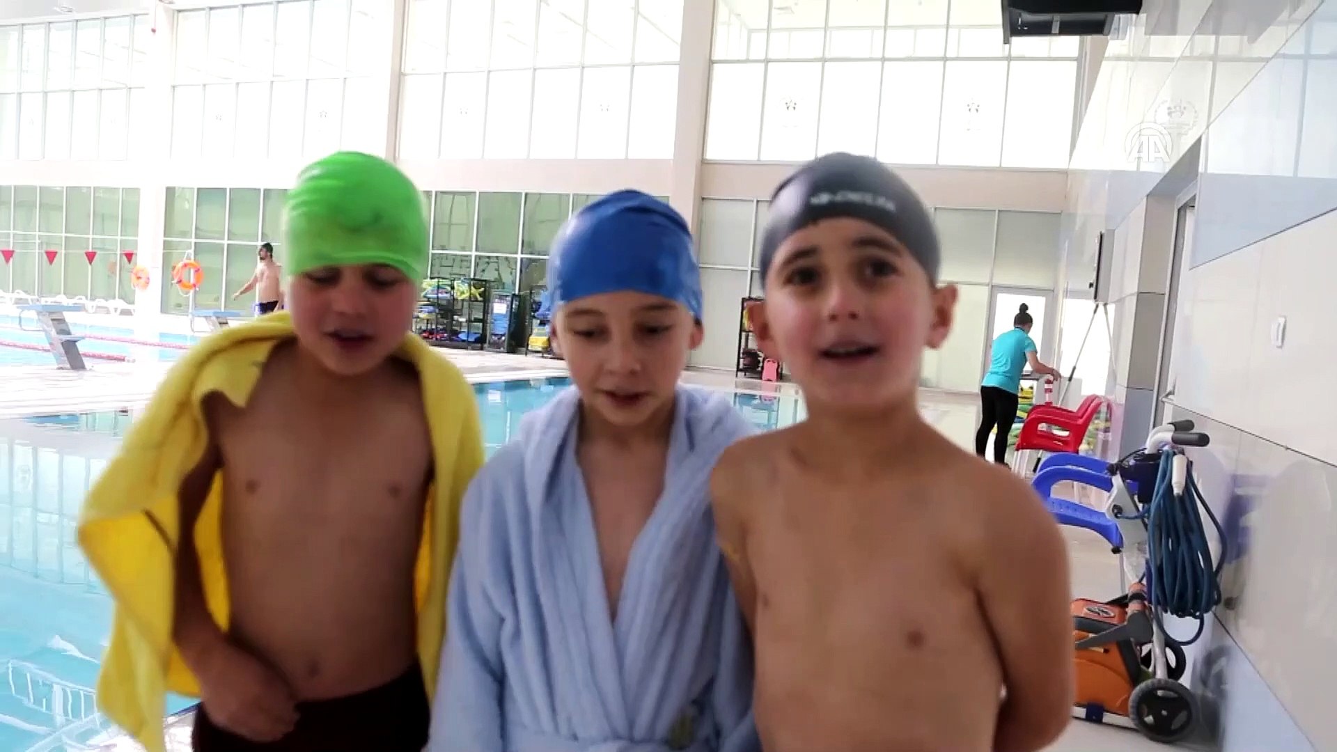 Köy çocukları havuzla tanışıp yüzme öğreniyor - KASTAMONU - Dailymotion  Video