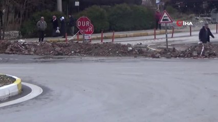 2 Mahalleyi Birbirine Bağlayan Hemzemin Geçidin Kapatılmasına Mahalleliden Tepki