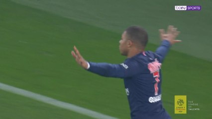 Скачать видео: Mbappe secures PSG win over Nantes