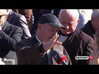 Report Tv-PD protestë përpara Kuvendit, tension me Erjon Braçen